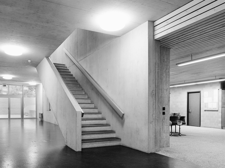 gymnasium_00059_1-2.jpg